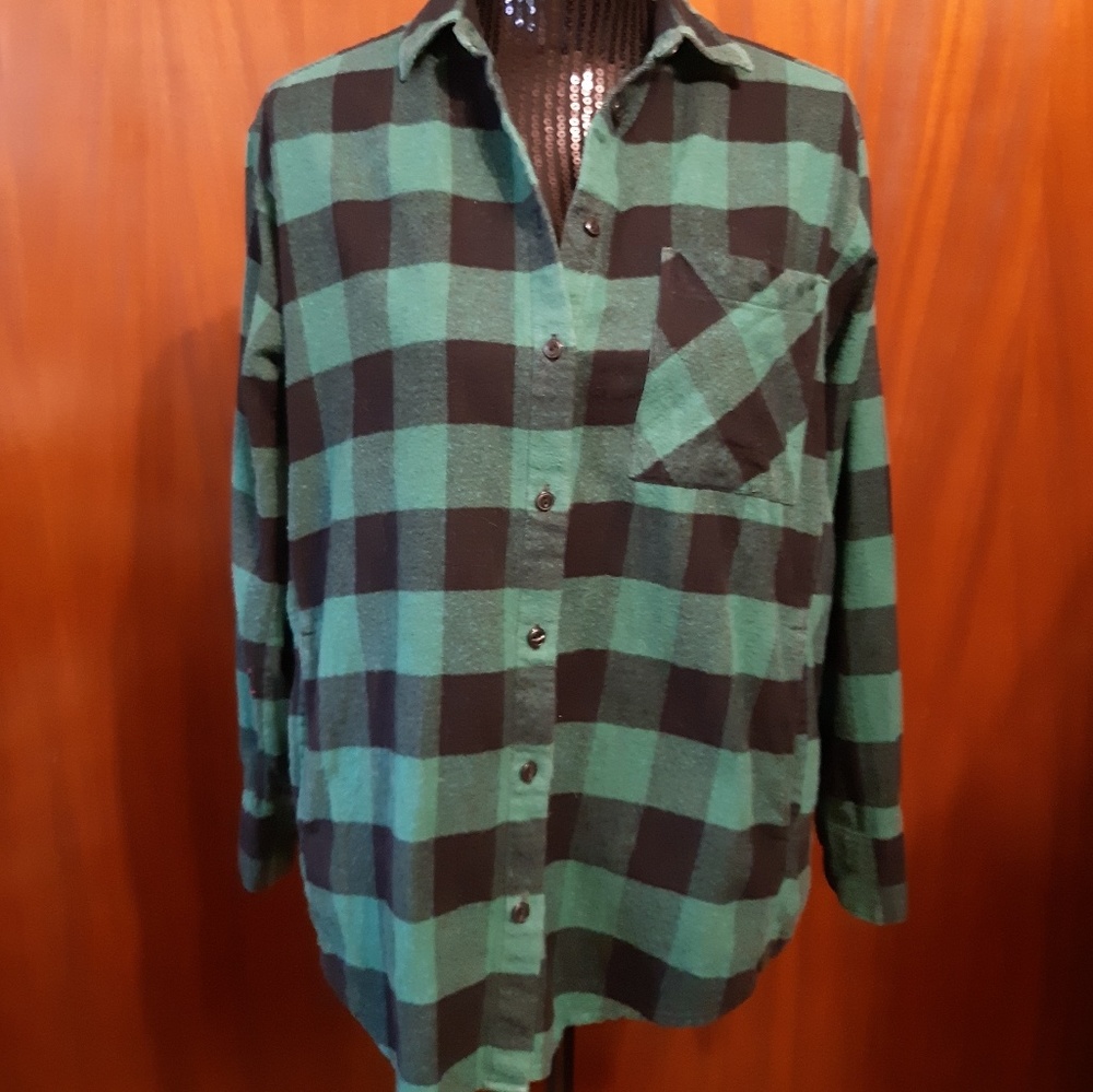 Madewell Green and Black Plaid Button Down Shirt